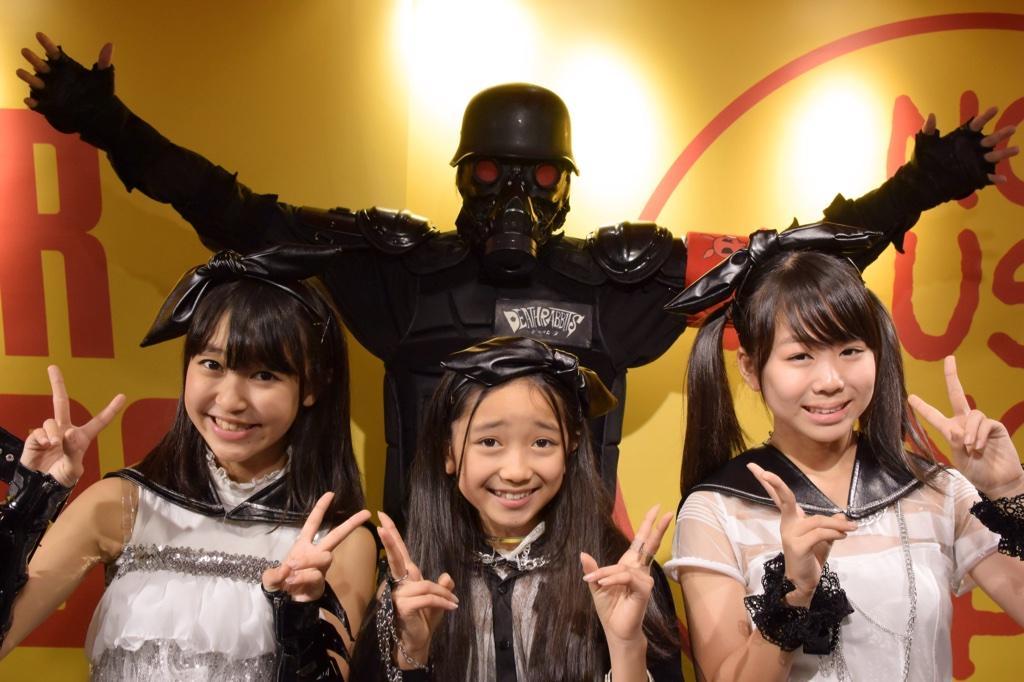 Idol Info – Death Rabbits in-store event @ Tower Records