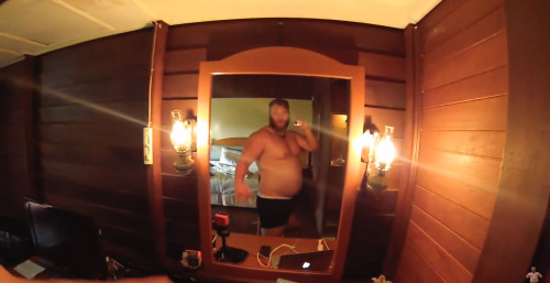 Sim Mo Is Now 130 Kg… Just 13.4 Pounds Shy Of 300.  Seems Like Just Yesterday He Began Posting Videos