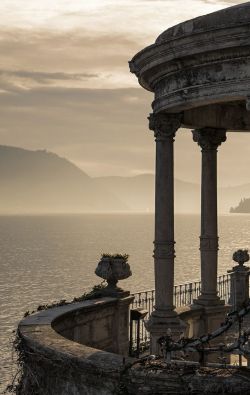 soulstratum:  Lago di Como, Italy 