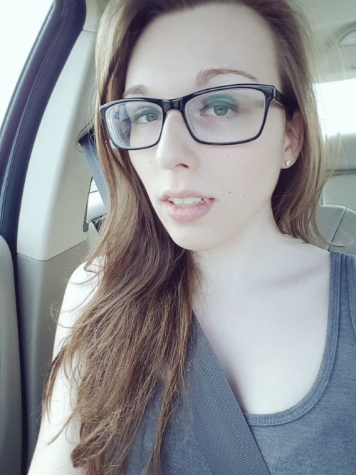 lil-uni:  Random selfies this week :3<3 <3 <3