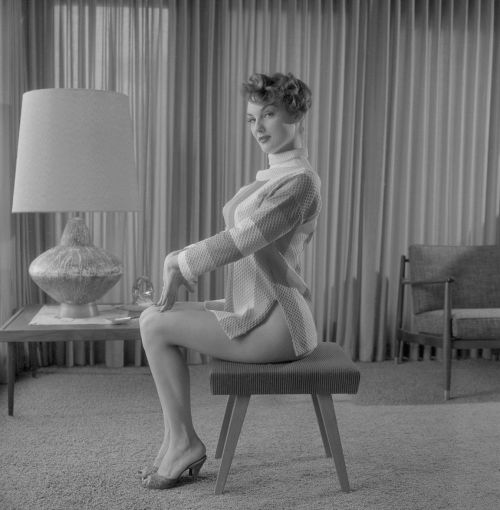 retrogirly:  Allison Hayes 