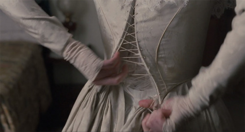 edwardnorton1999: Jane Eyre (2011) dir. Cary Fukunaga