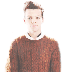prnouns-deactivated20151210:  louis in sweaters 