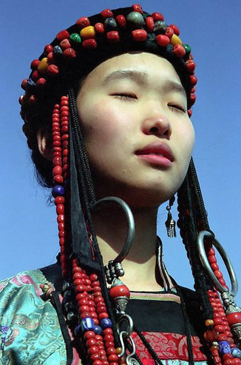 global-musings:Young Buryat Girl In Traditional DressLake Baikal, Buryatia, RussiaThe Buryats (Burya