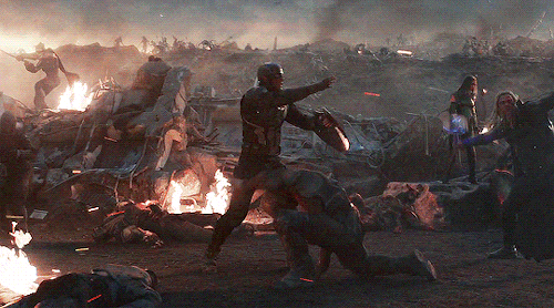cevanscentral:Steve Rogers + being able to do more than mortal men