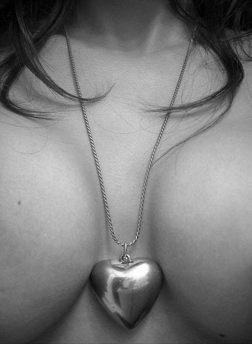 dirty-country-girl70:  sh7774:  Stay the course, find your passion and do what you love.  This is your life  Love it sh7774
