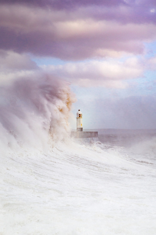 Porthcawl Lighthouse  |  by Tim Bow