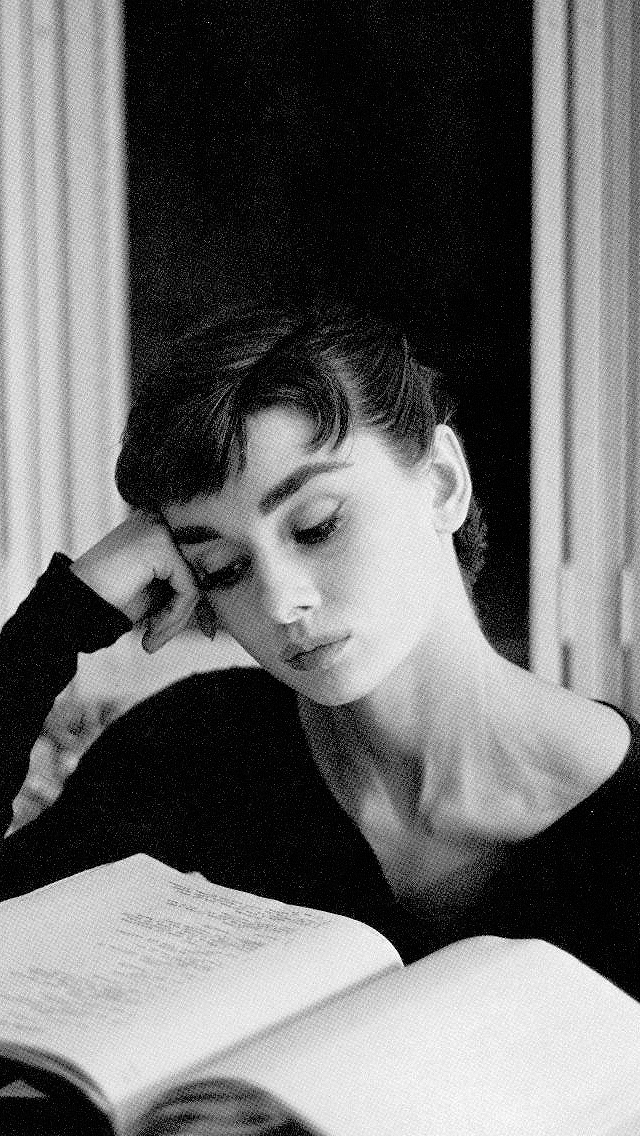 audrey hepburn wallpapers and actresses hd backgrounds | Audrey hepburn, Audrey  hepburn wallpaper, Old hollywood actresses