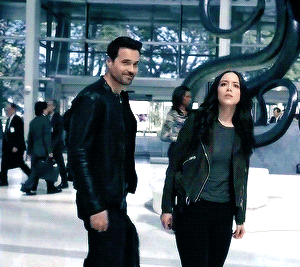 Skyeward + Similar Wardrobe (Part 3) [Pt 1/Pt 2]Happy birthday to my AU partner in crime @halsteadsa