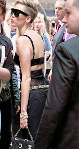 domaythang-deactivated20180917:  Miley using Chanel 