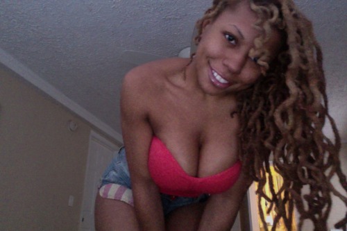 thefinestbitches:  Wahidah Fowler