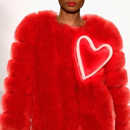 sulfade: details @ christian cowan fall 2018 rtw