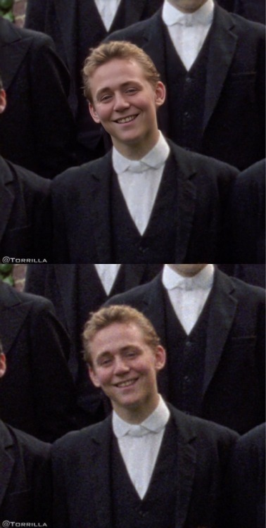 aregrettablehullabaloo: lokispettigerr: little-moonbeam-666: maryxglz: Tom Hiddleston at Eton Col