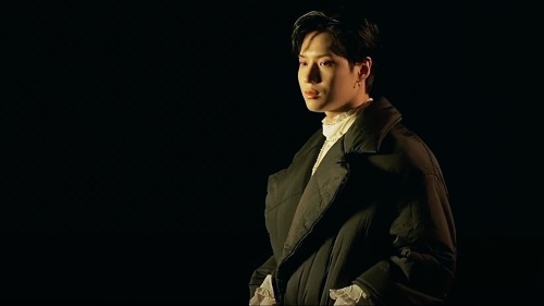 taeminupdates:Behind the scenes of Taemin for Arena HOMME+ on the occasion of the magazine awarding him during the 15th A-Awards held at the Mercedes-Benz Goyang Exhibition Center in 2020. The interview and photos will be out in January.