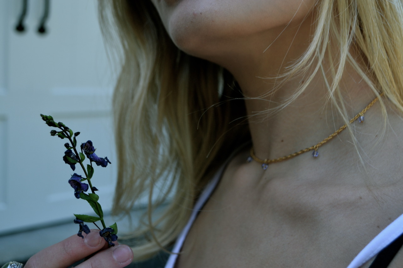 christiescloset:  &lsquo;SMOKING WITH FLOWERS&rsquo; FT. NOMADIC STORE //