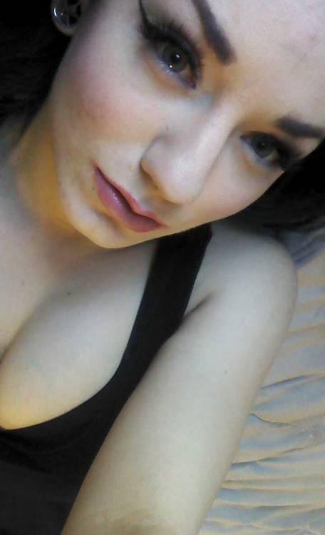 Porn Pics psy-faerie:  Snapchat samples for anon Obviously