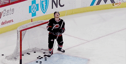 faulker:why does jeff do weird things during warmups? my column: