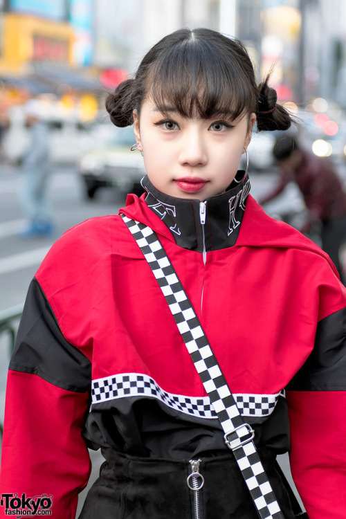 tokyo-fashion:16-year-old Japanese high school students Rei & Beni on the street in Harajuku wea