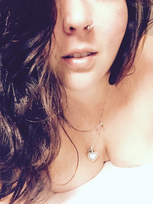 ittybittydirtykitty:  jelly rolllzzzzz 😜