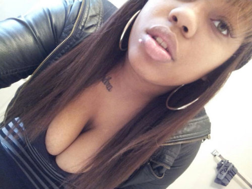 jazziedad:  Sexy Janae..
