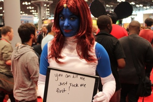 buzzfeedgeeky:What’s The Creepiest Thing Someone’s Said To You While Cosplaying? Yikes, guys.