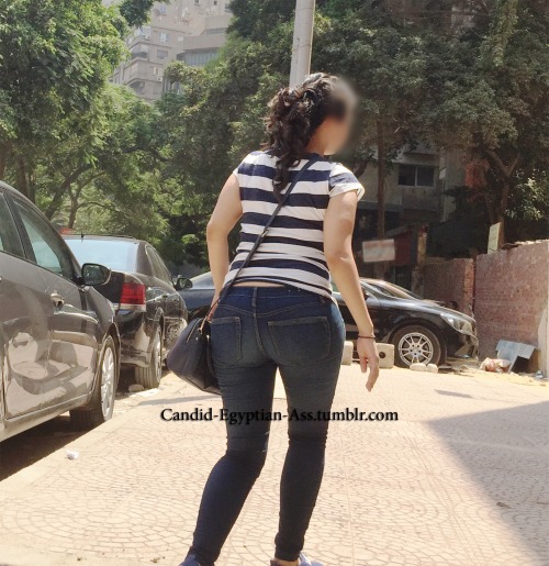 Candid Egyptian Ass adult photos