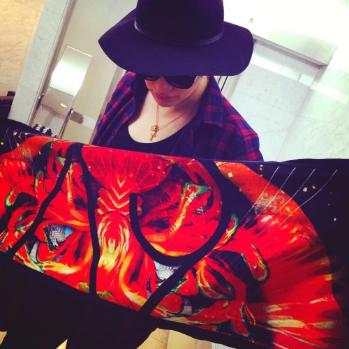 Hiroto: A9 Towel!! It’ll look great hanging on a wall!! But it’ll also super stand out around your s