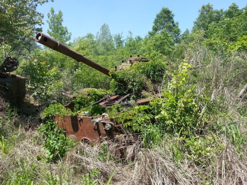 toocatsoriginals:  Abandoned M-60 Patton Target Tanks - Fort Knox, Kentucky Photos: Lane Weiser 