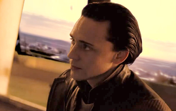 Loki with short hair He started like this I quite like  it  Loki avengers Popular  male actors Tom hiddleston loki