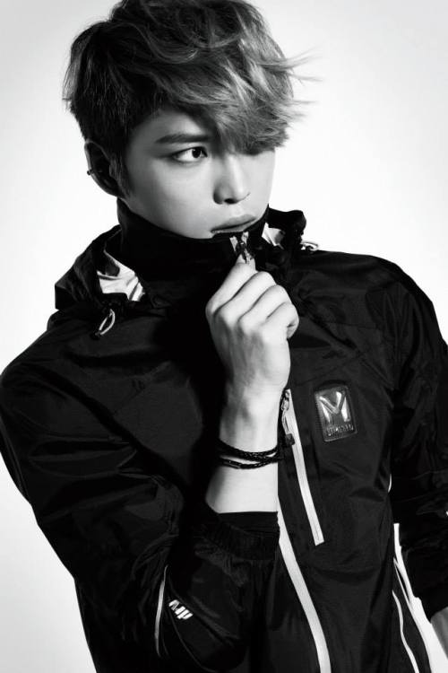 Sex db5k-owned:  73/641 pics of Jaejoong in b/w, pictures