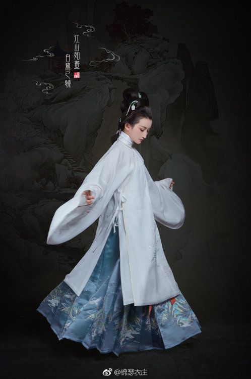 dressesofchina:Collaborative hanfu (Ming-styled) by 锦瑟衣庄  with mobile game Ink, Mountains and Myster