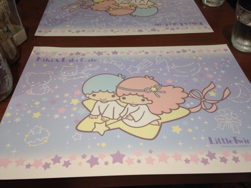 moon-dreams:  arielinkawaiiland:  New items for the Kiki Lala cafe, which has been extended until July 7th. The mango pudding was so yummy!!  Can they just extend it forever? 