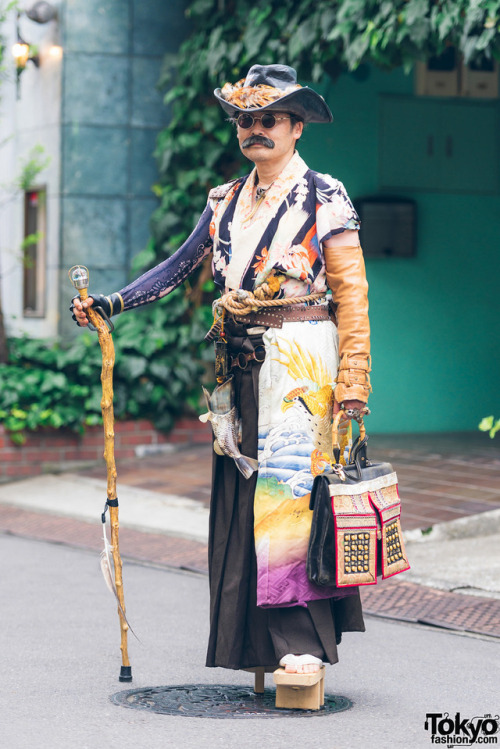 tokyo-fashion:Joseph on the street in Harajuku wearing a Japanese steampunk look including embroider