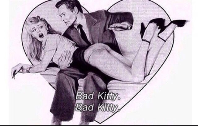 girlxthrobbing:🖤🐱🖤