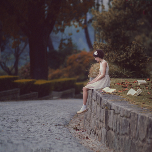 ejmellowbookends:  Gorgeous photography by Anka Zhuravleva