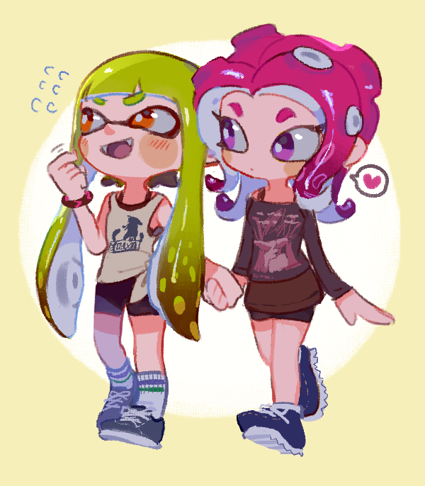 winter-cakes:doodle of agent 3 and agent 8 ;___; (I WANT THEM TO HOLD HANDS!!!!)