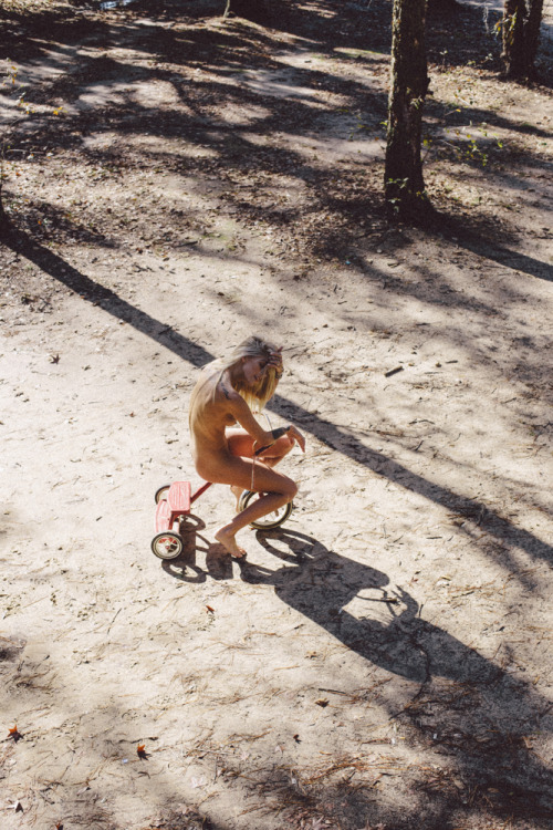 mossandmeadows:“Ride Baby Ride” blog up on Sticks & Stones.  Copyright © 2014, Asher