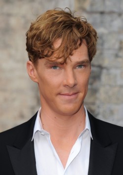 karin-woywod:  Hi-Res ! 2010 09 04 - National Lottery Awards by Doug Peters Open in new tab / window for                  [2568 x 3634 pixels]                       ! Caption : Benedict Cumberpatch attends the