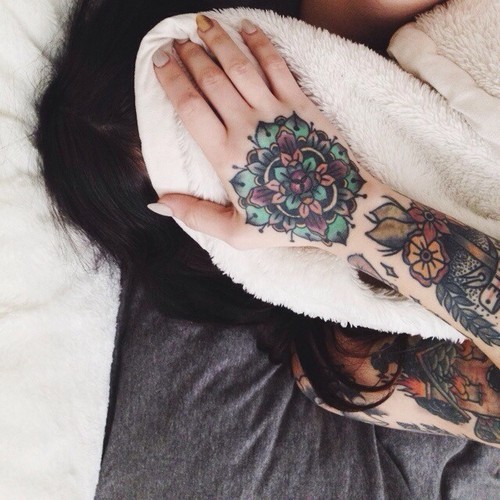 letliveintheend:  band/tattoo blog †
