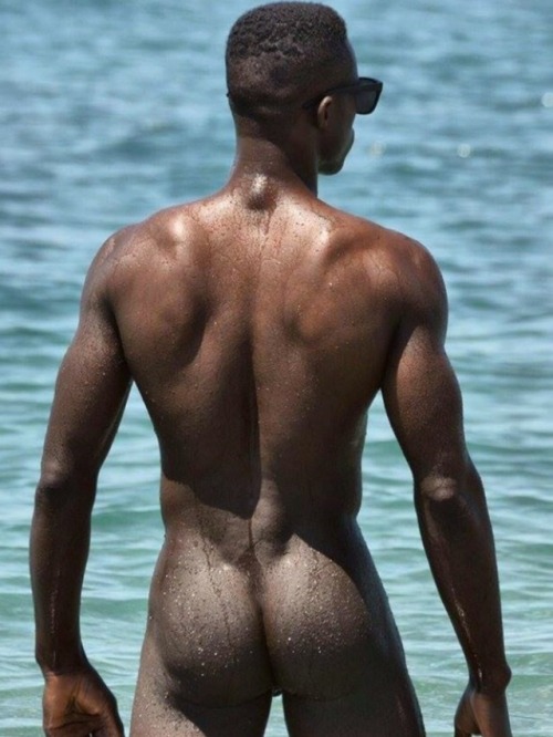 ohthentic:  radekmisak:  Ibrahim Drame  Oh
