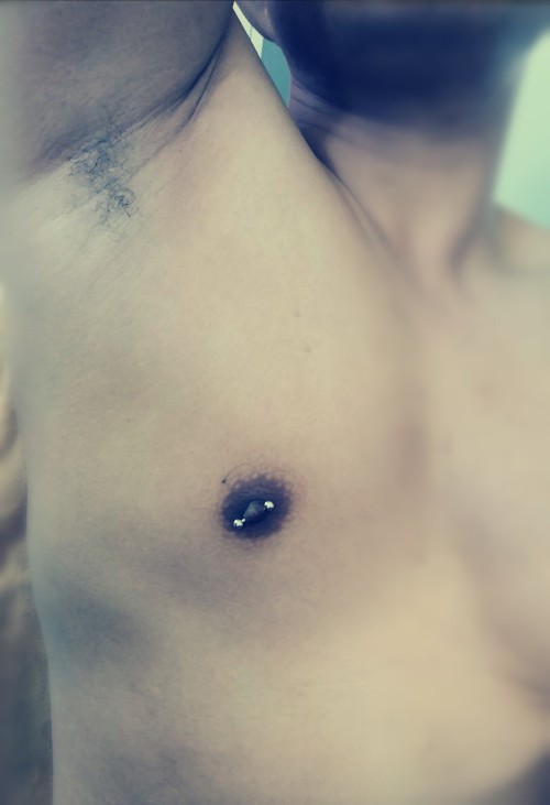 My Armpit... Nice Smells..