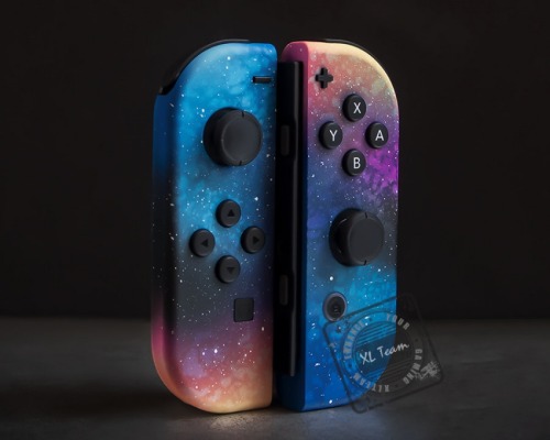 sosuperawesome: Custom Galaxy Controllers XLTeam on Etsy