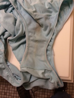 Bigwookieluv13:My Mother In Law’s Panties. Swiped Them While She Wasn’t Looking.