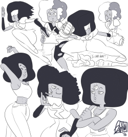 jen-iii:  Some Garnet doodles since I haven’t done them in a while!