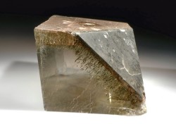 ifuckingloveminerals:  Calcite, ChalcopyriteMadawaska