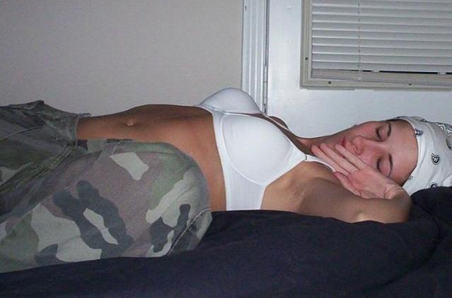 mymarinemindpart2:  Adorable and sexy Navy girl pt 2