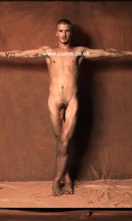 boys-do-luke:  🔞 David Beckham 🔞Site: http://boysdoluke.blogspot.com.brTwitter: @BoysdoLuke Instagram: ON