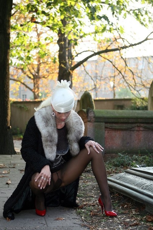 You search in vain for where they scattered your lovers ashes.  He always liked you in black ti
