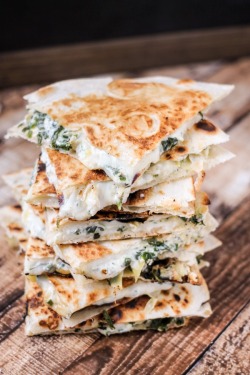 h-o-r-n-g-r-y:  Spinach &amp; Artichoke Quesadillas