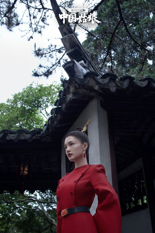 endlessthoughtsofafangirl: Li Qin in the Couple’s Retreat Garden of the Classical Gardens of Suzhou 